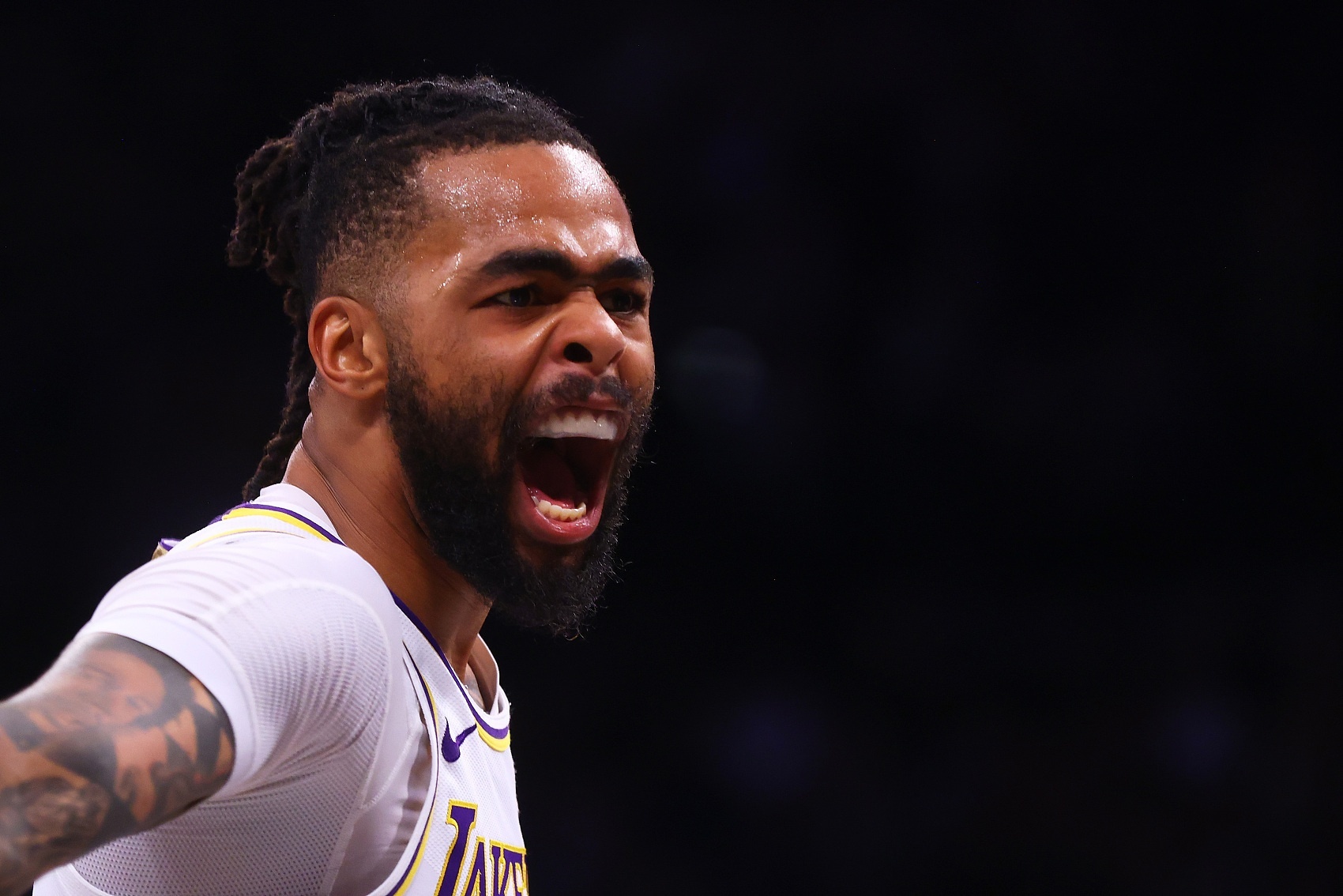 波兰男篮血洗勇士，拉塞尔绝境逆转